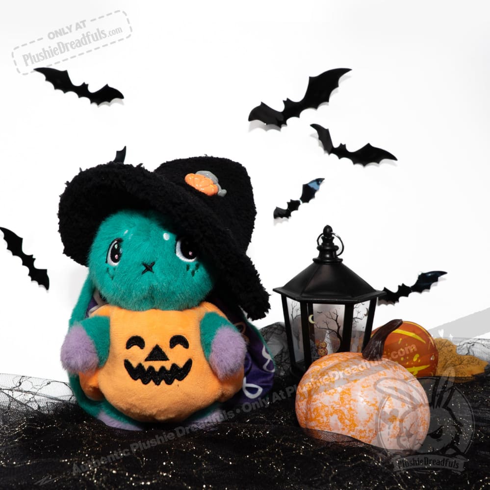 Mini Halloween Outfit (Random)