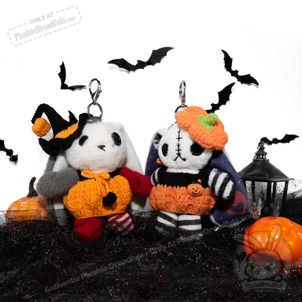 Mini Halloween Outfit (Random)