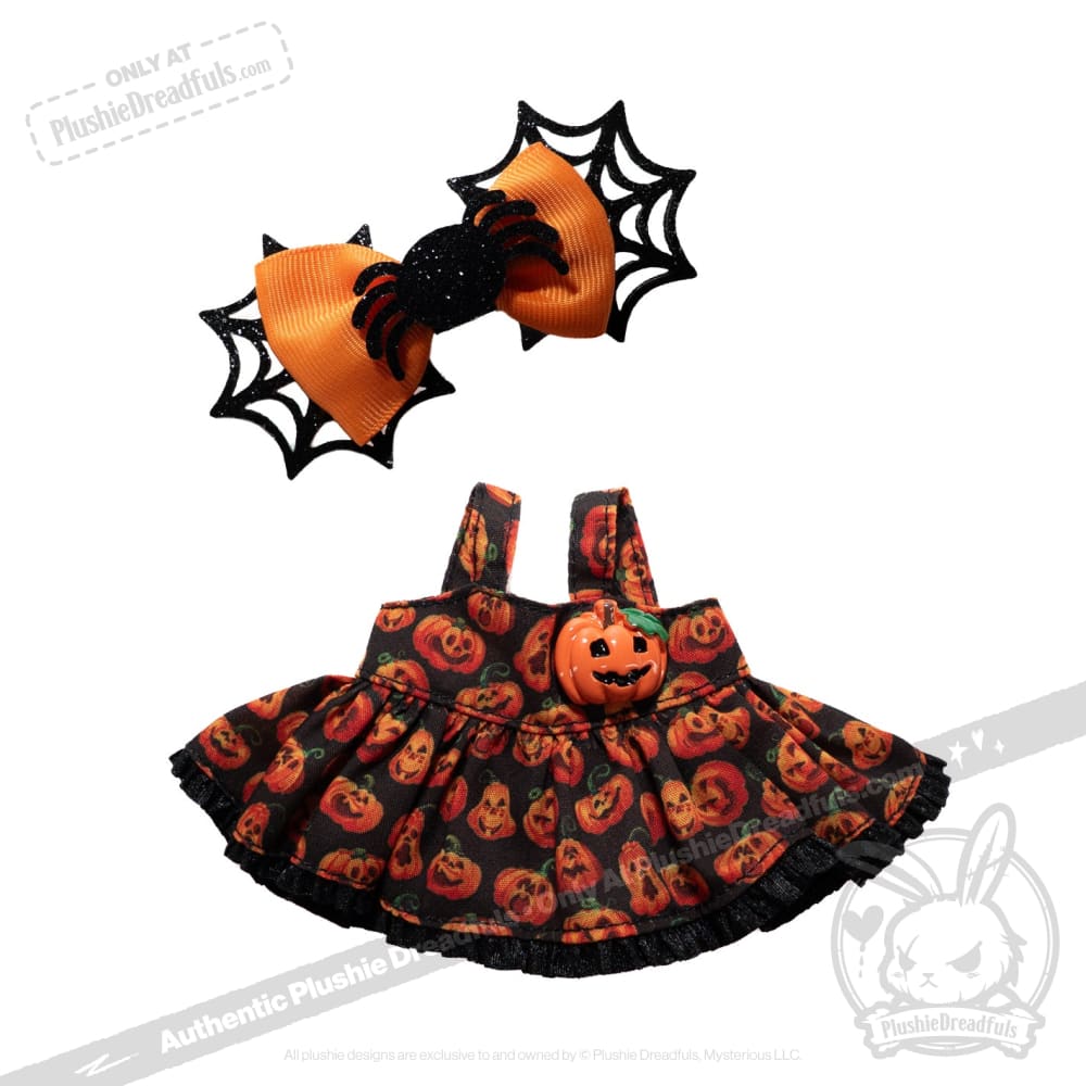 Mini Halloween Outfit (Random)